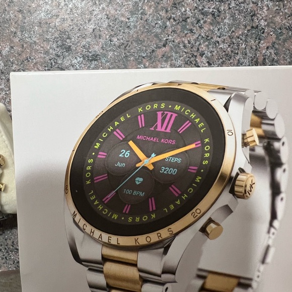 Mint condition. Worn once. - Picture 3 of 4